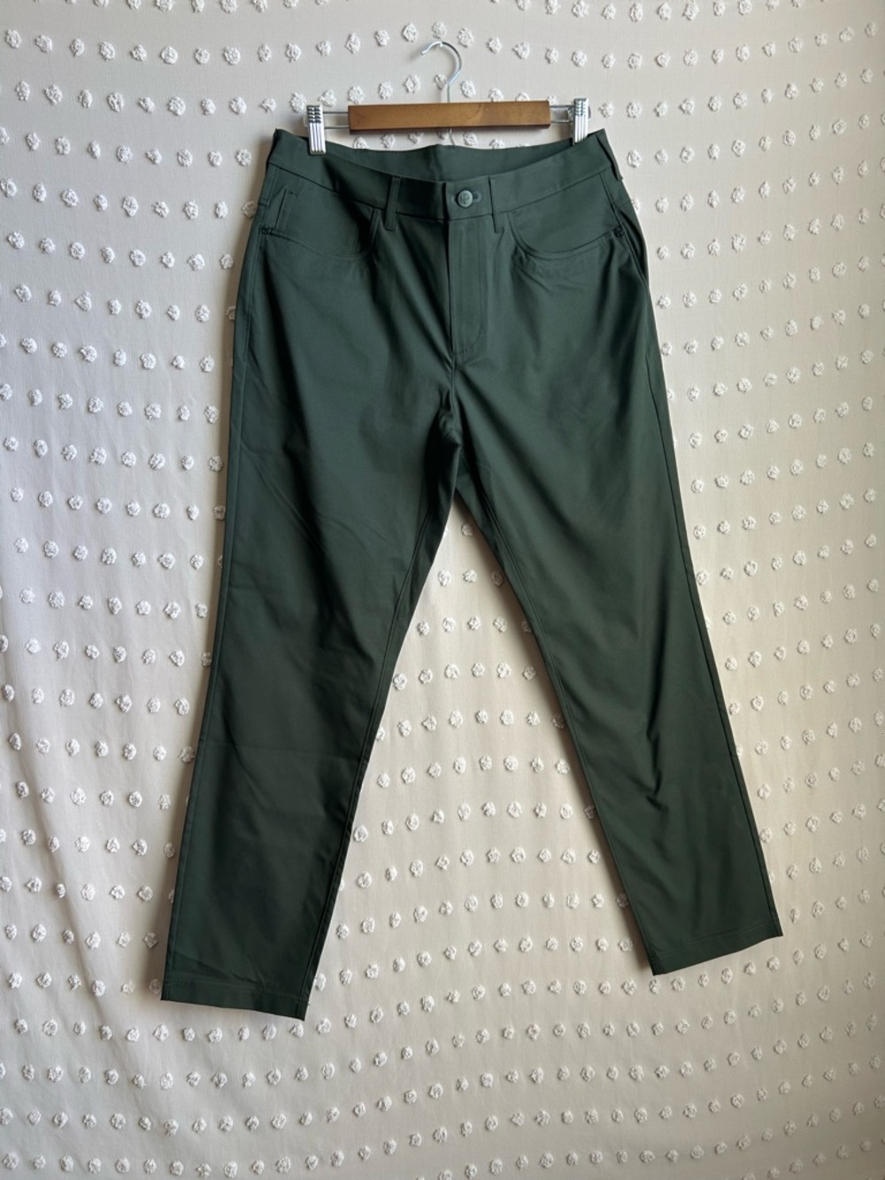Public Rec Men’s Straight Leg Chino Pants Sz 31x28 Green